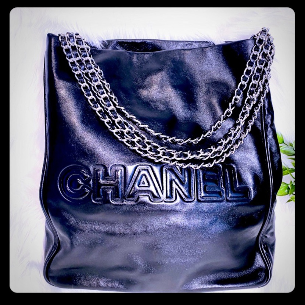 Auth Chanel Purse 🖤